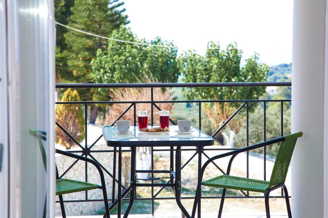 Maspali Apartments Lixouri Dış mekan fotoğraf