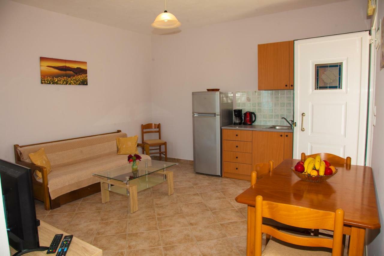 Maspali Apartments Lixouri Dış mekan fotoğraf