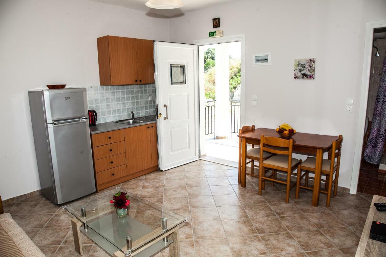 Maspali Apartments Lixouri Dış mekan fotoğraf