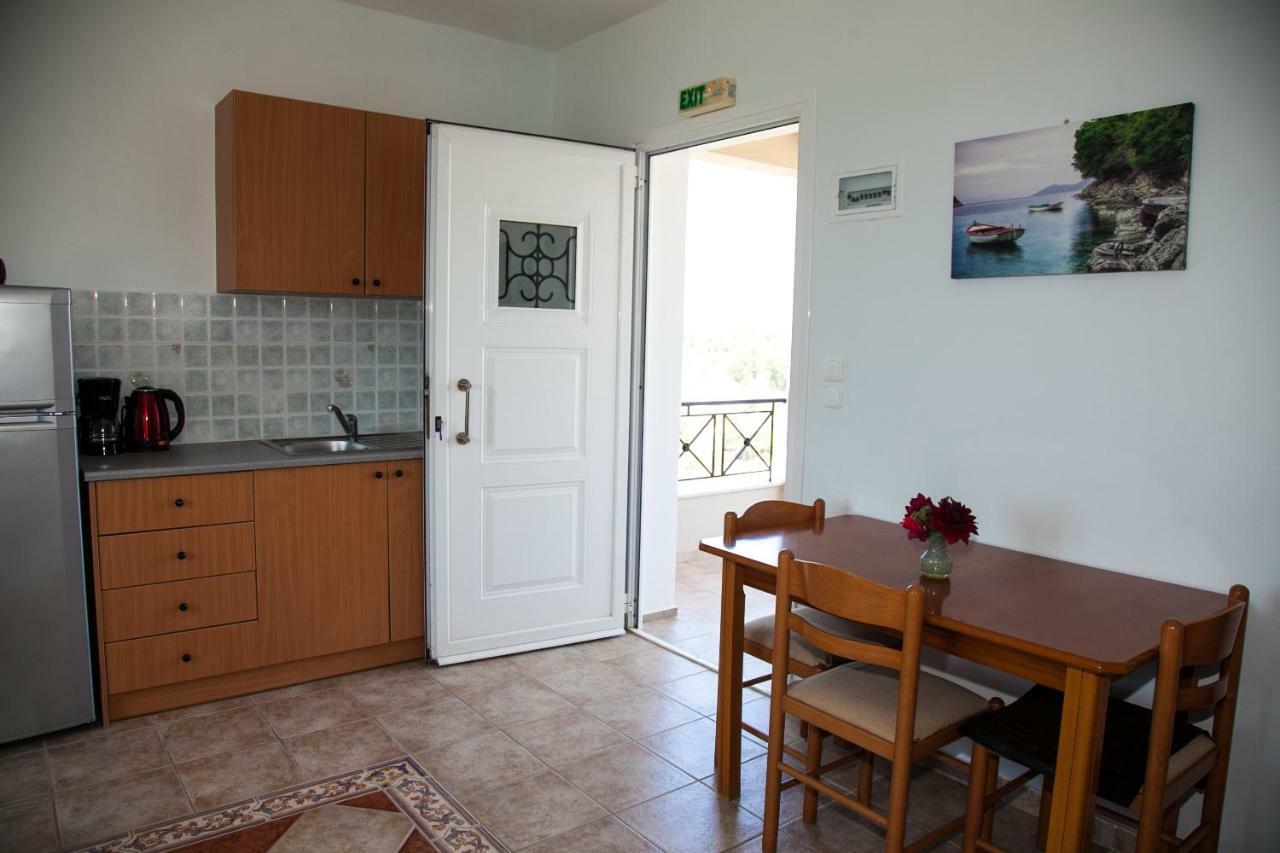 Maspali Apartments Lixouri Dış mekan fotoğraf