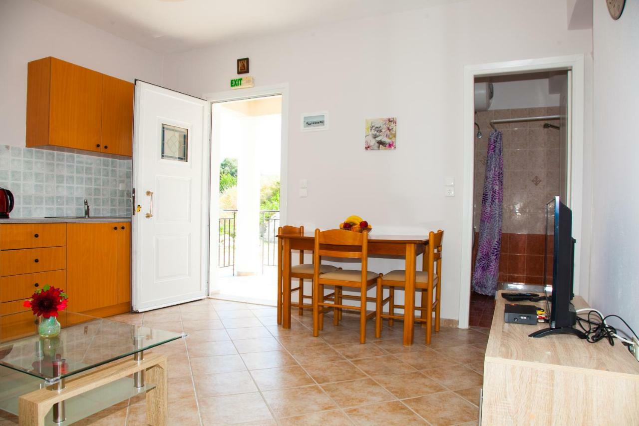 Maspali Apartments Lixouri Dış mekan fotoğraf