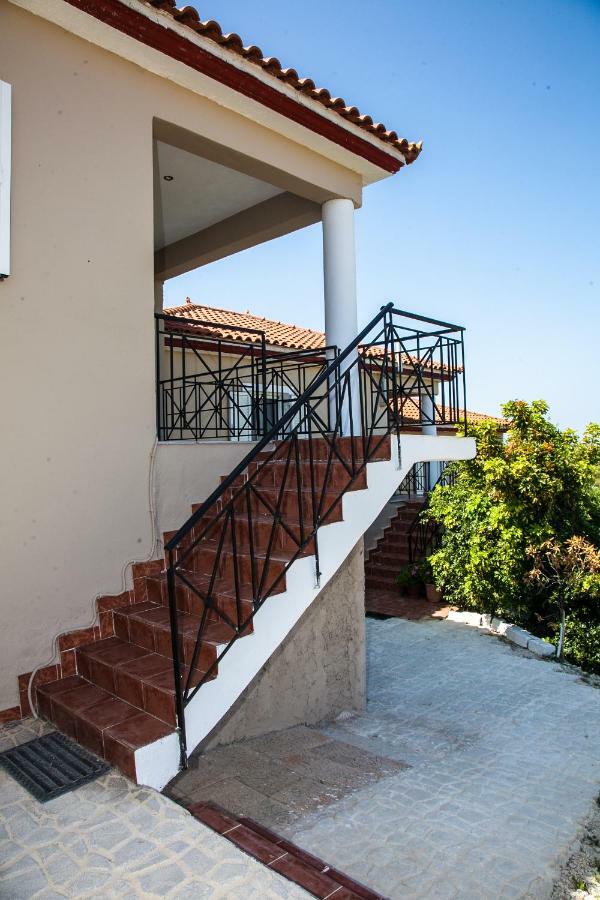 Maspali Apartments Lixouri Dış mekan fotoğraf