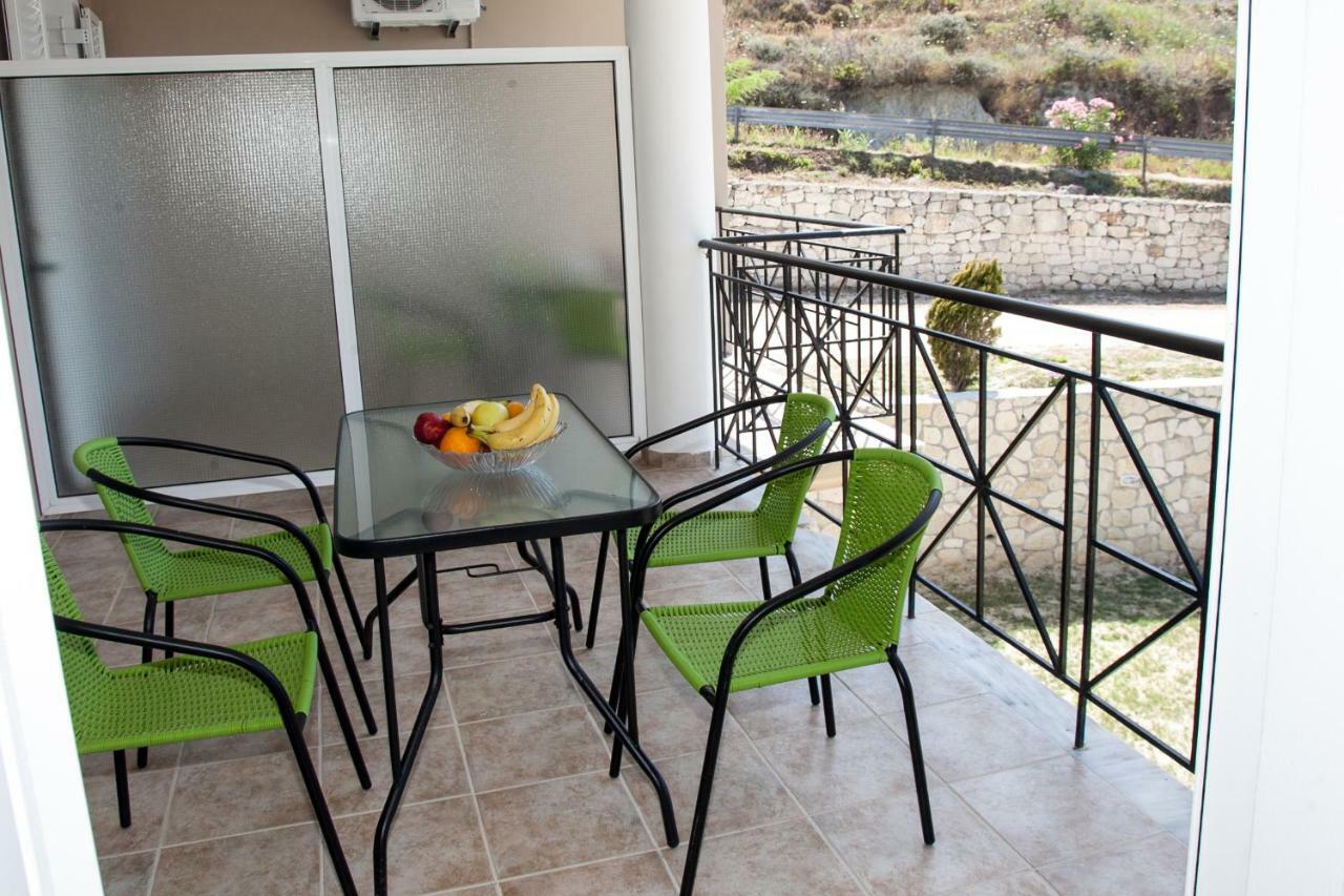 Maspali Apartments Lixouri Dış mekan fotoğraf